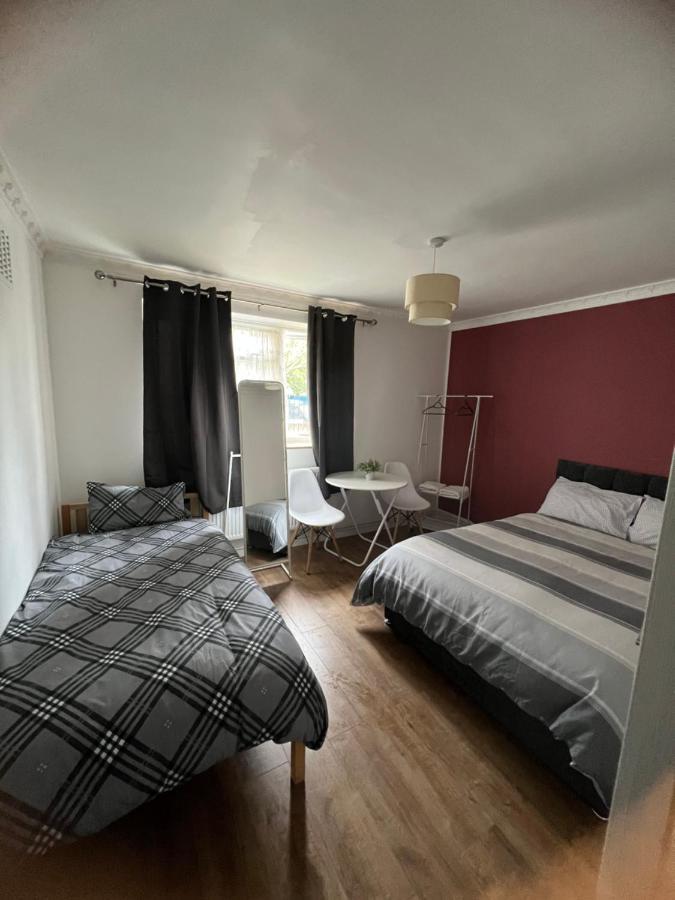 Large Room With Two Bed In Central London Bagian luar foto