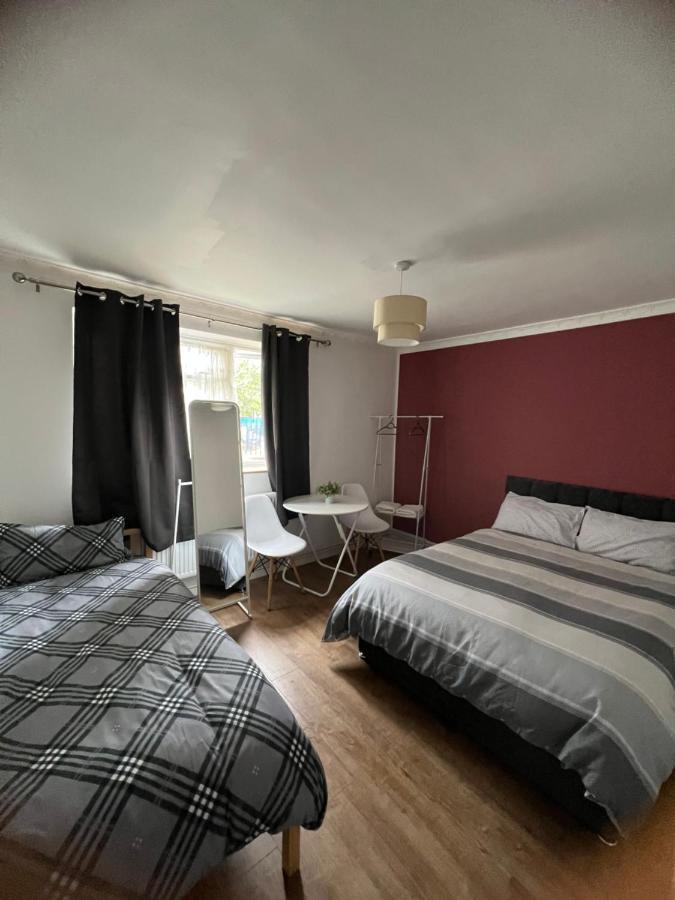 Large Room With Two Bed In Central London Bagian luar foto